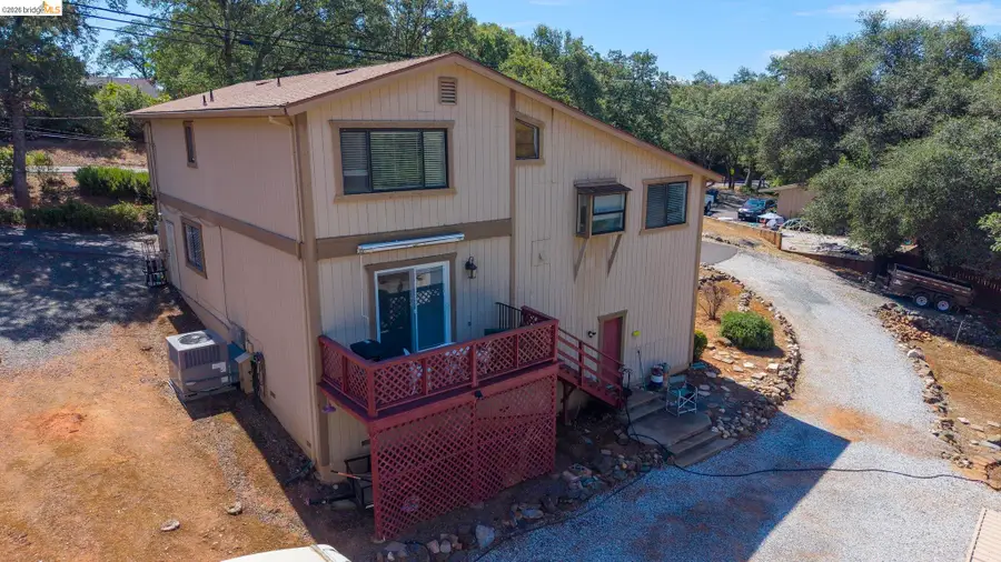 11858 Campo Seco Rd., Sonora, CA 95370 - #3