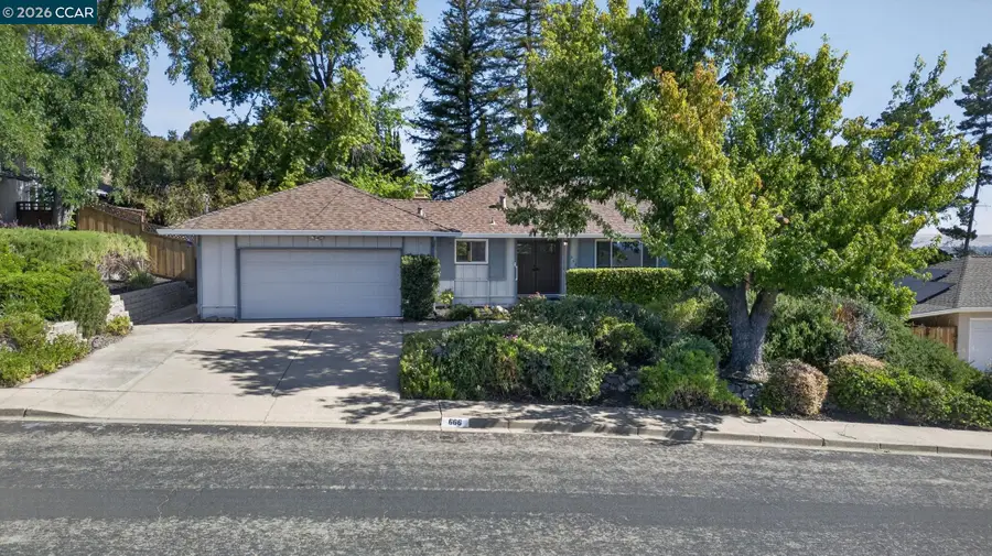 666 Odin Dr, Pleasant Hill, CA 94523 - #2