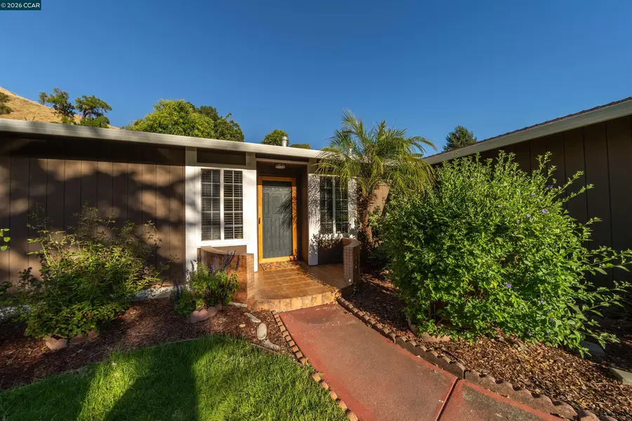 2983 Simas Ave, Pinole, CA 94564 - #2