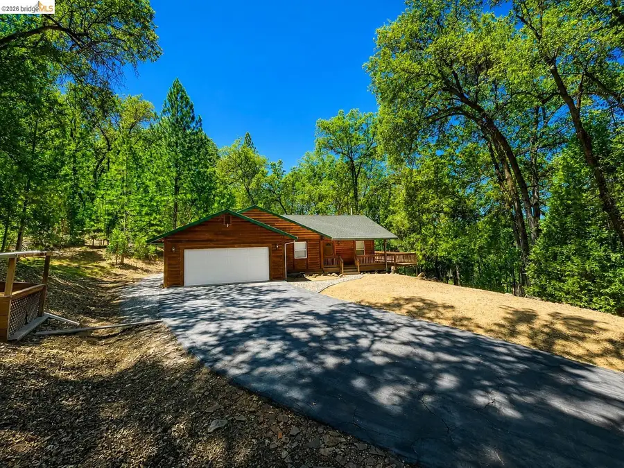 21181 Phoenix Lake Rd, Sonora, CA 95370 - #2