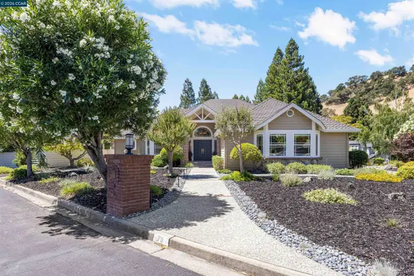 70 Ridgecrest Ct, Lafayette, CA 94549