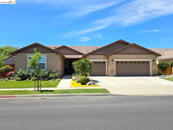 1909 Thomas Taylor Dr, Hughson, CA 95326
