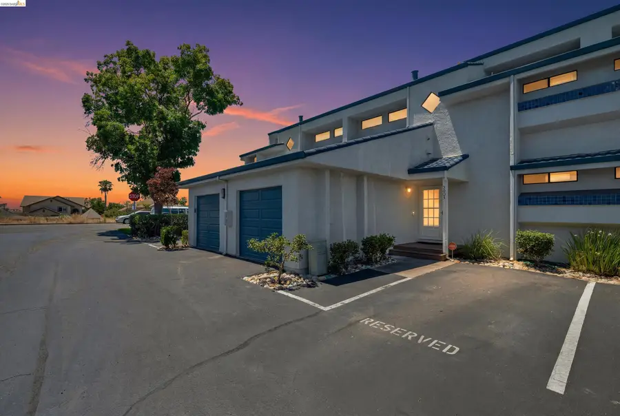 5805 Yawl St, Discovery Bay, CA 94505 - #2