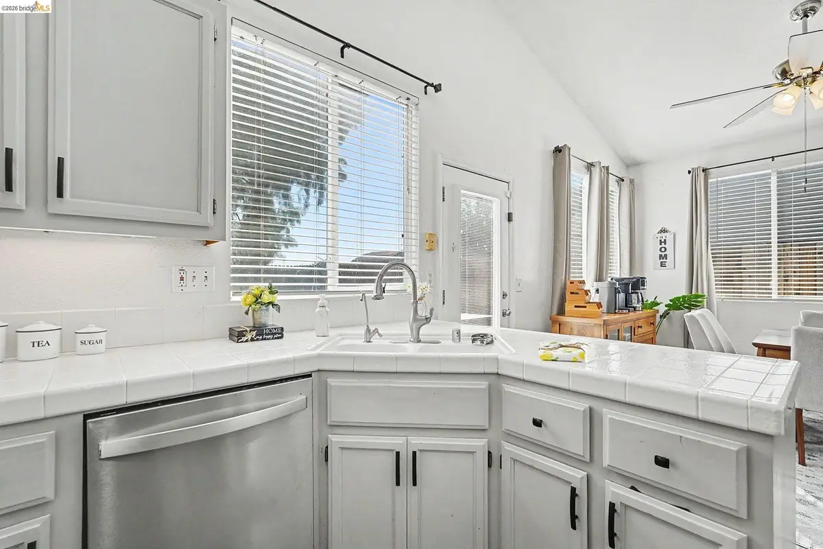 678 Rubier Way, Rio Vista, CA 94571 - #1