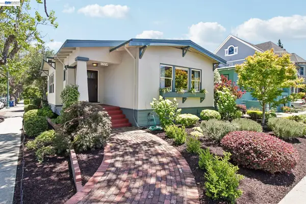 1344 Saint Charles St, Alameda, CA 94501