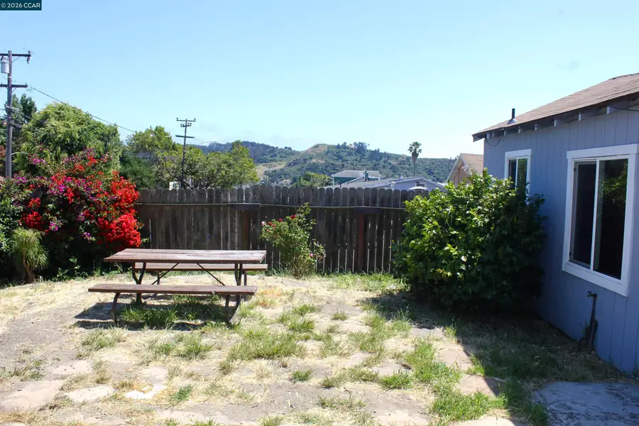 715 Santa Maria Rd, El Sobrante, CA 94803 - #3