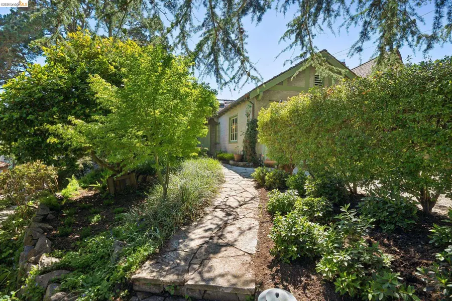 706 Hilldale Ave, Berkeley, CA 94708 - #2