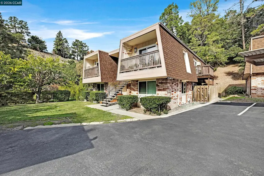 146 Ascot Ct #2, Moraga, CA 94556 - #2