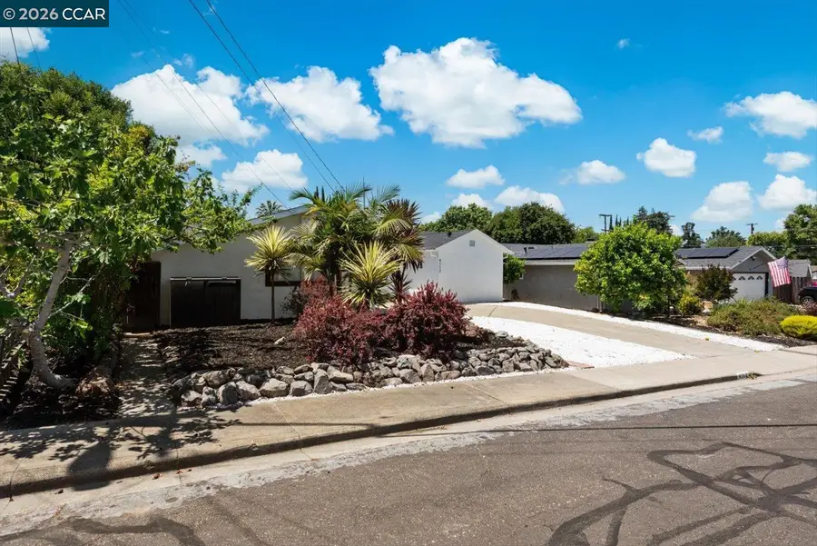 4112 Churchill Dr, Concord, CA 94521 - #2