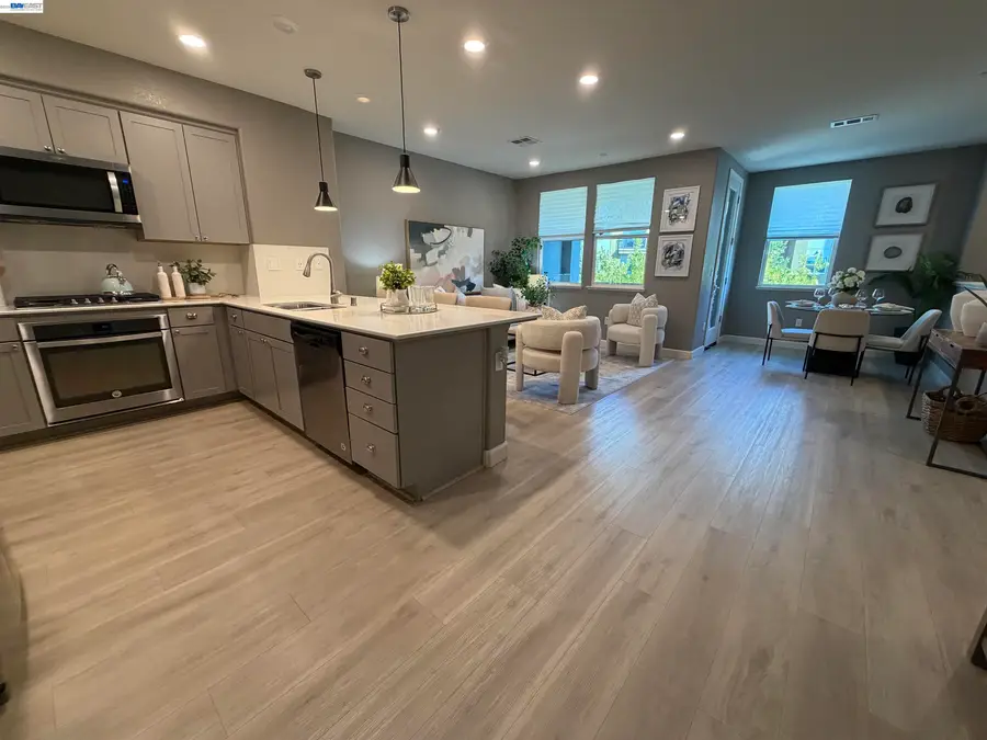 558 Clover Cir, Milpitas, CA 95035 - #2