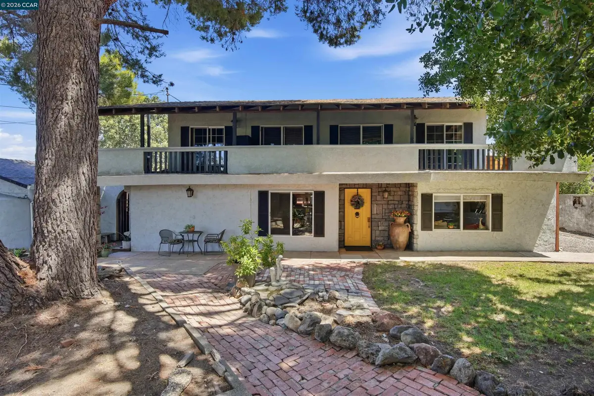 5249 Olive Dr., Concord, CA 94521 - #1