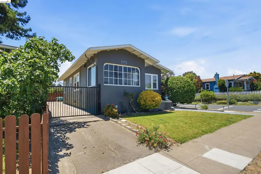 4201 Redding Street, Oakland, CA 94619 - #2