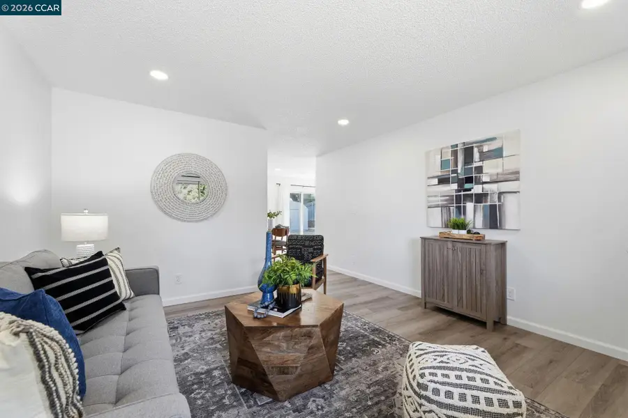6417 Feliciter Way, Citrus Heights, CA 95610 - #2