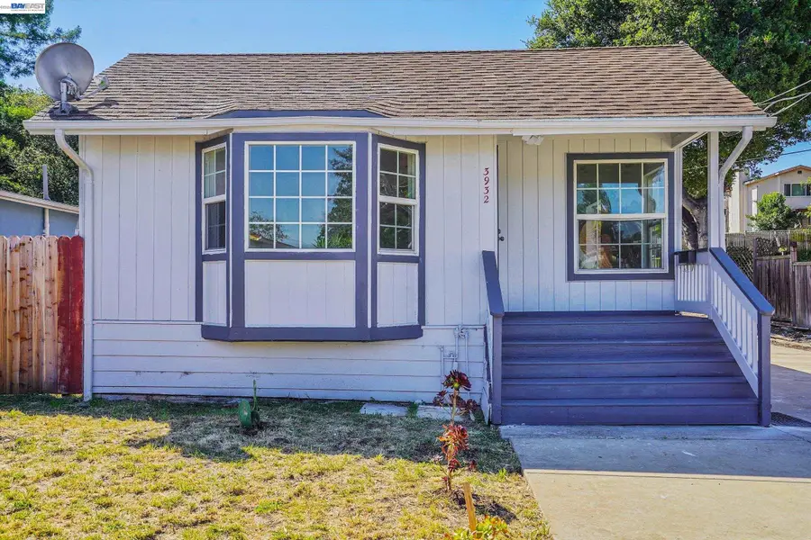 3932 Altamont Ave, Oakland, CA 94605 - #2