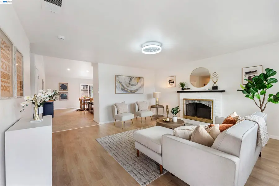 19435 Yuma St, Castro Valley, CA 94546 - #3