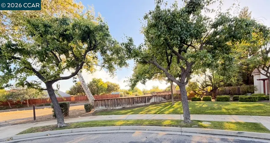 1395 Breakwater Way, Brentwood, CA 94513 - #3