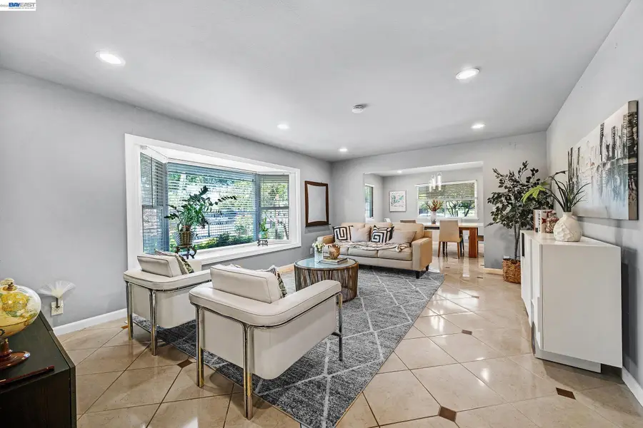 1742 Mendocino Dr, Concord, CA 94521 - #2