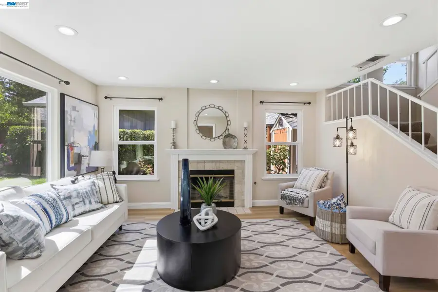 3711 Kamp Dr, Pleasanton, CA 94588 - #3