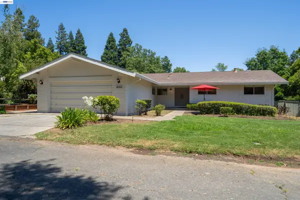 1600 Copenhagen Way, Carmichael, CA 95608