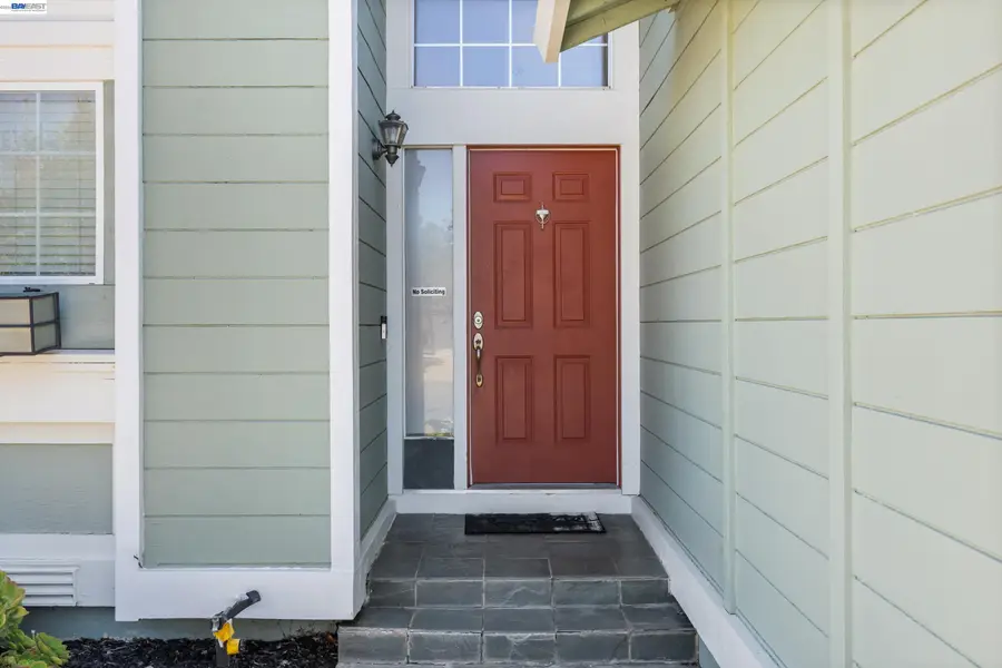 774 Fairfax Ct., Fairfield, CA 94534 - #3