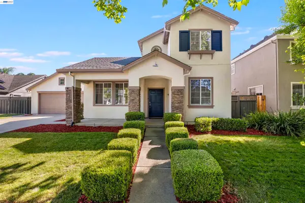 3009 Perry Ln, Tracy, CA 95377