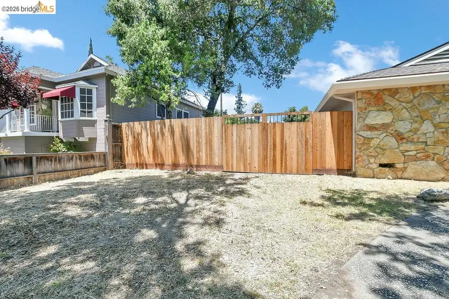 65 E Arcade St, Stockton, CA 95204 - #2