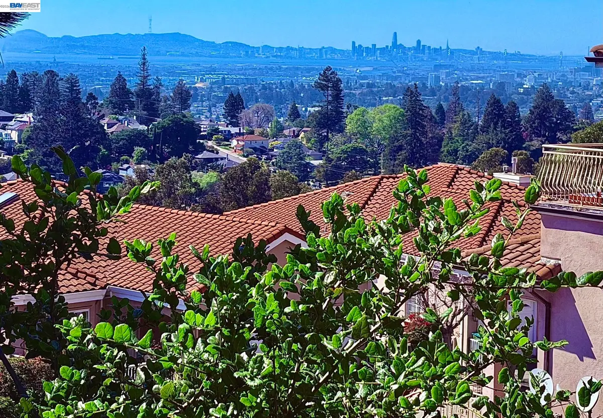 4320 Terrabella Way, Oakland, CA 94619 - #1
