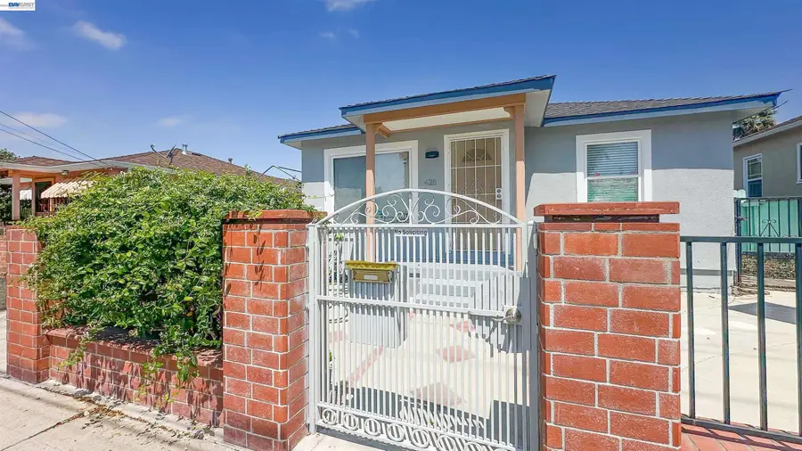 428 W Broadmoor Blvd, San Leandro, CA 94577 - #3
