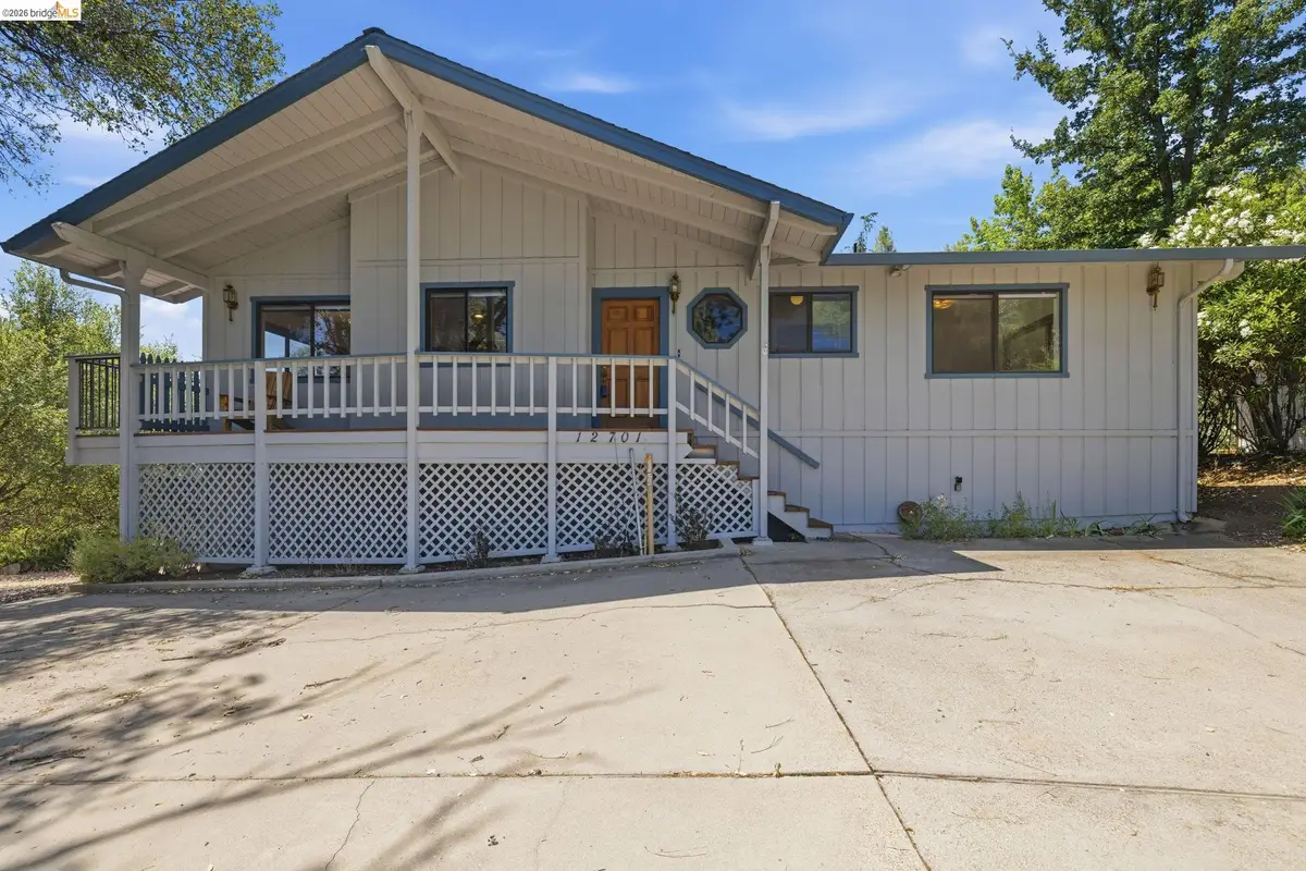 12701 Cresthaven Dr, Groveland, CA 95321 - #1