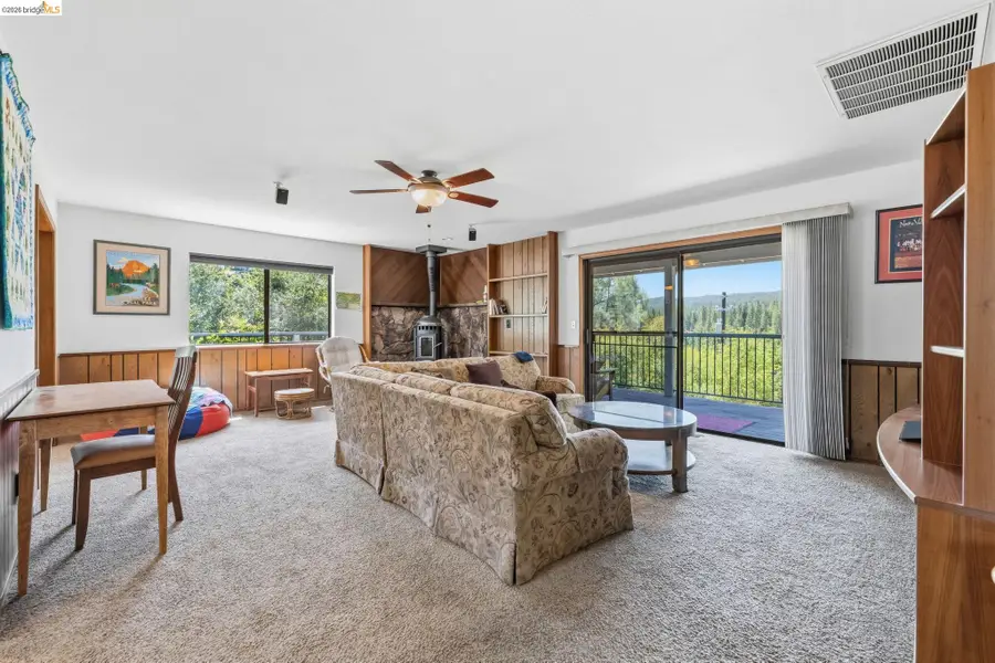 12701 Cresthaven Dr, Groveland, CA 95321 - #3