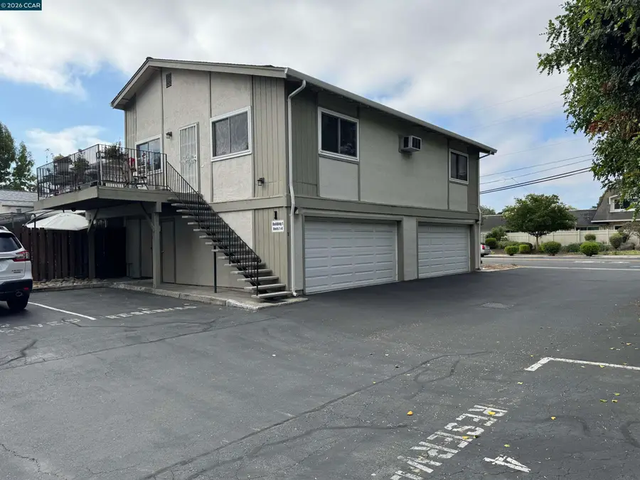 1070 Mohr Ln #1, Concord, CA 94518 - #2