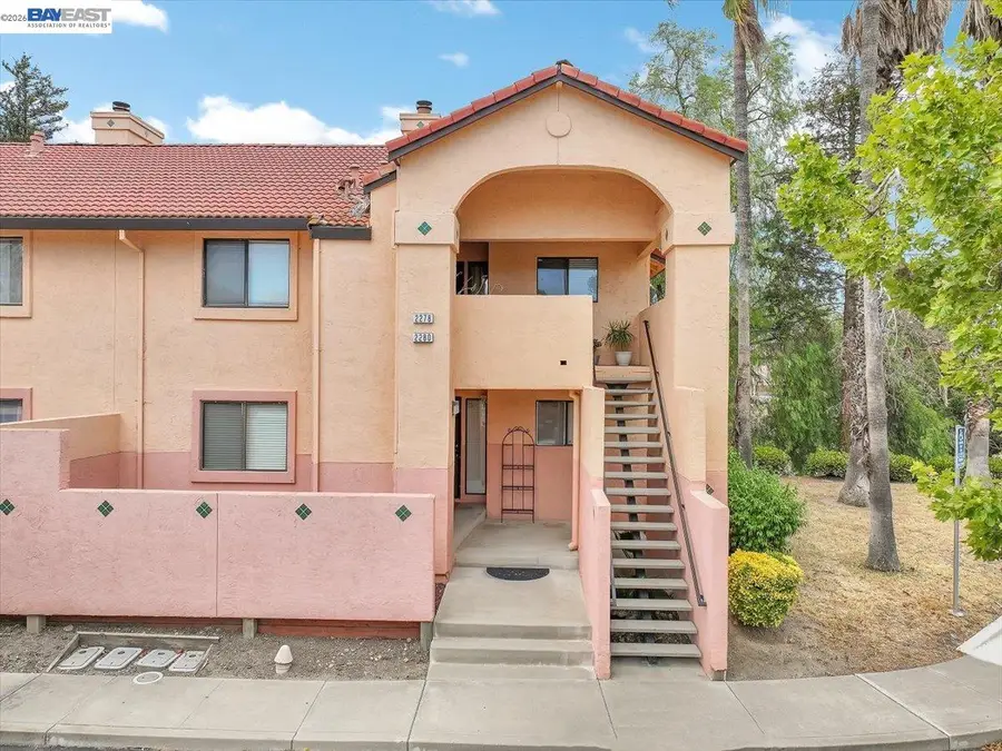 2280 Renwick Ln, Antioch, CA 94509 - #3