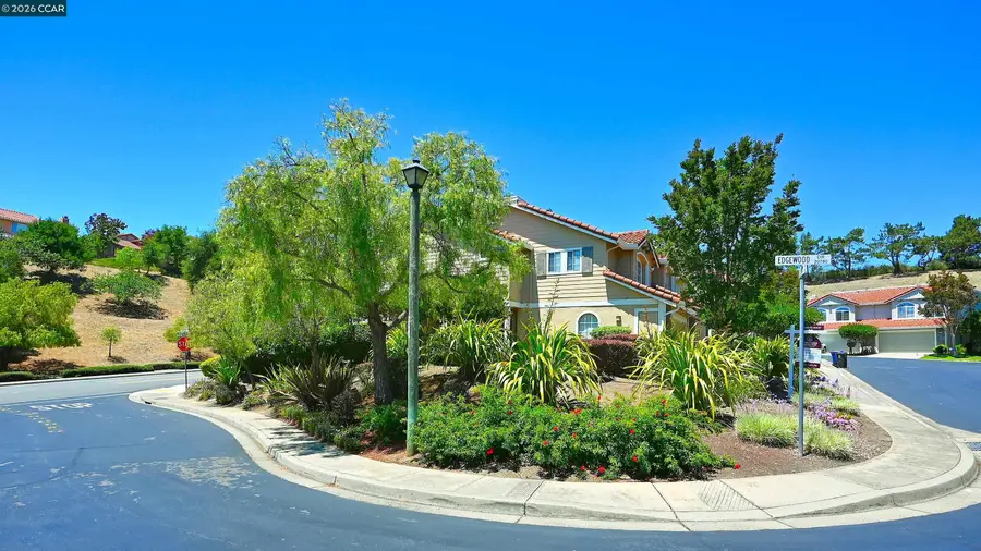 6670 Edgewood Way, Castro Valley, CA 94552 - #3