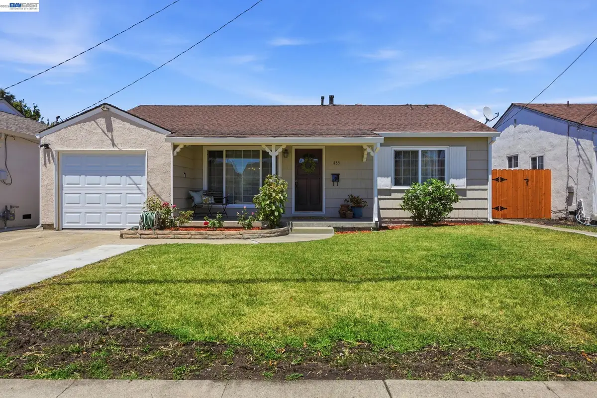 1135 Via Esperanza, San Lorenzo, CA 94580 - #1