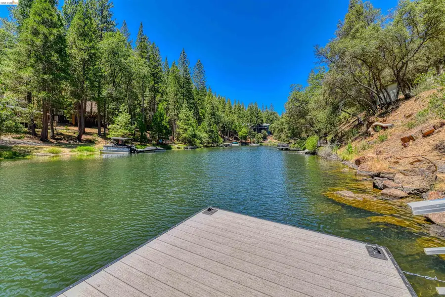 20134 Pine Mountain Dr, Groveland, CA 95321 - #3