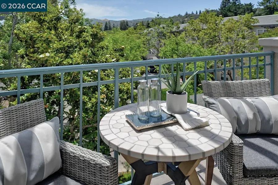 1860 Tice Creek Dr #1427, Walnut Creek, CA 94595 - #3