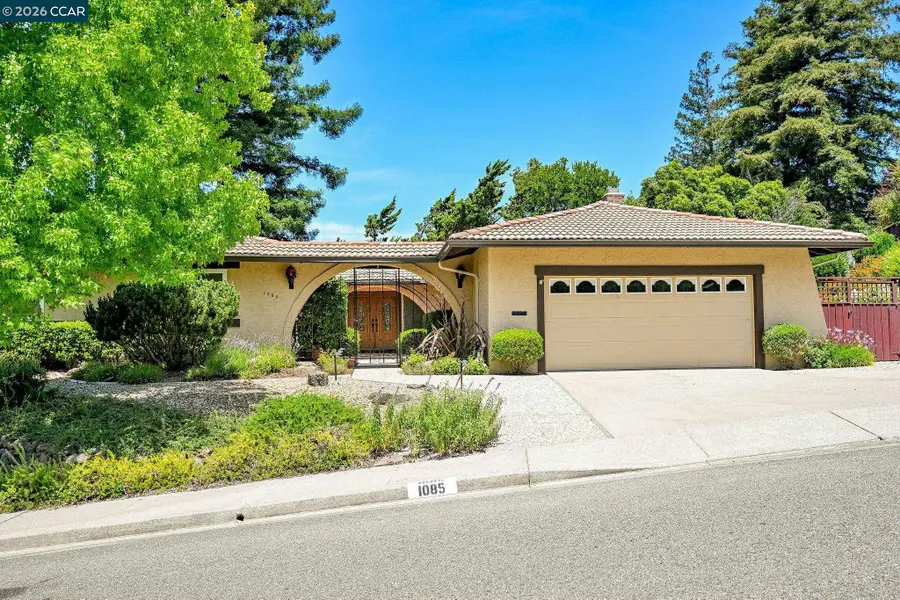 1085 Country Club Drive, Moraga, CA 94556 - #2