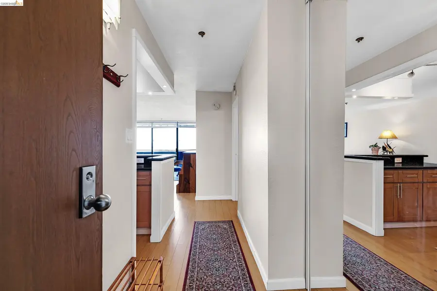 555 Pierce St #526, Albany, CA 94706 - #3