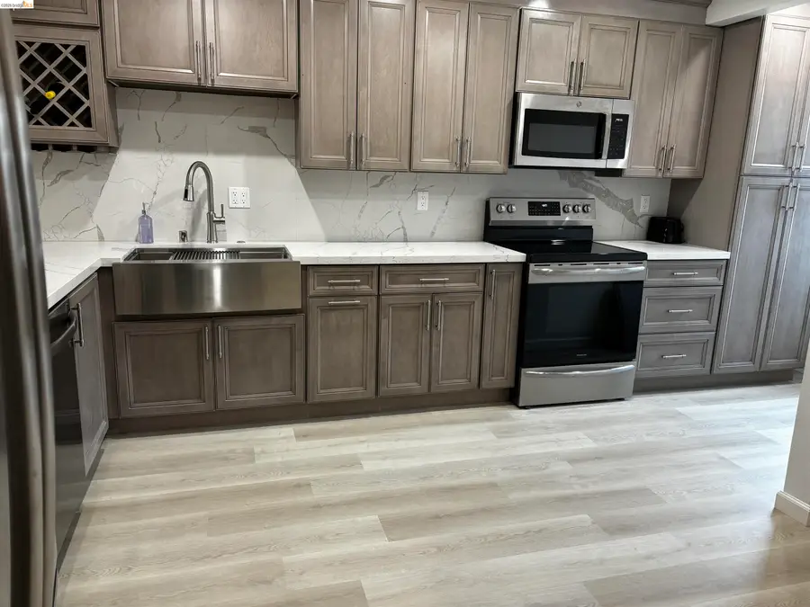 216 Westview Dr, Jackson, CA 95642 - #2