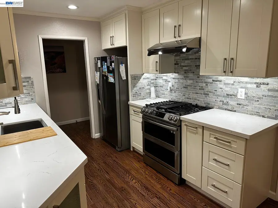 2683 Parkside Dr, Fremont, CA 94536 - #3