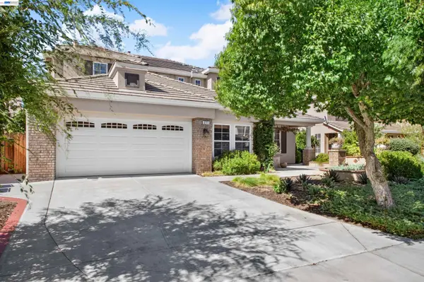271 Kelley Mist Ct, Tracy, CA 95377