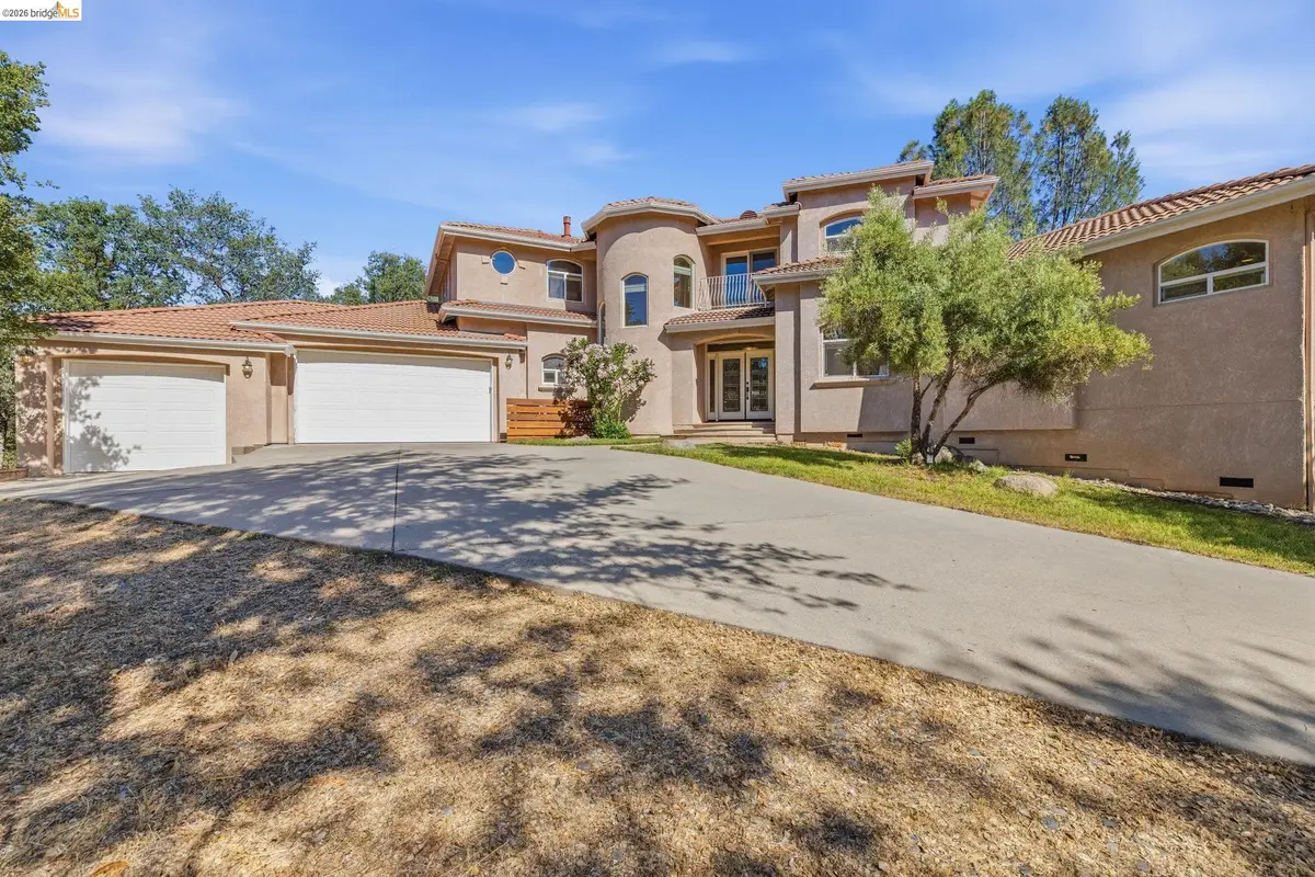 14542 Lake Vista Dr, Sonora, CA 95370 - #1