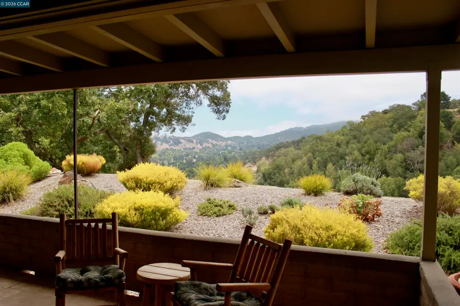 2100 Skycrest Drive #10, Walnut Creek, CA 94595 - #3