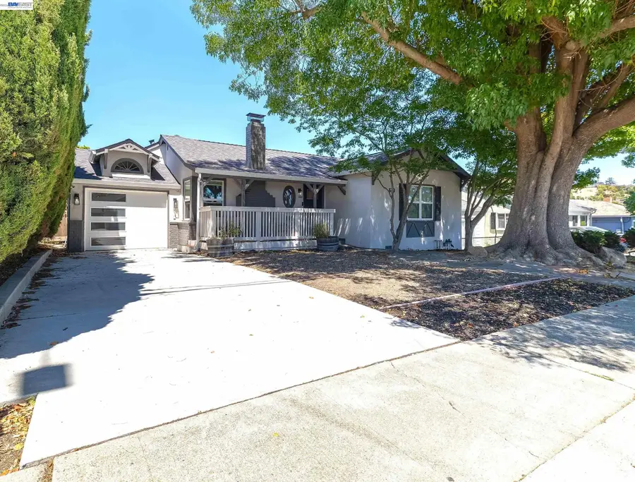 16004 Wellington Way, Castro Valley, CA 94578 - #2
