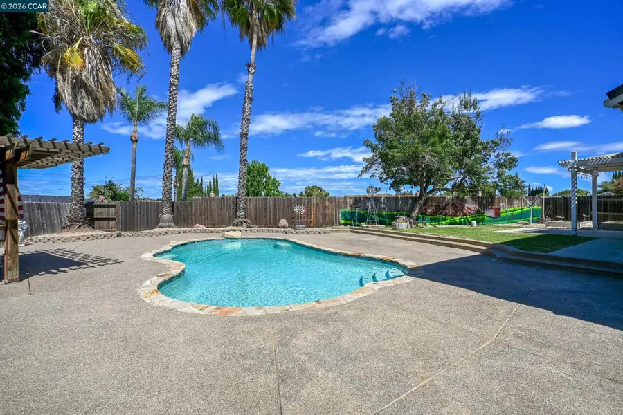 454 Bristol Ct, Oakley, CA 94561 - #3