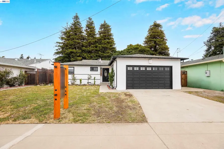 586 Bluefield Ln, Hayward, CA 94541 - #3