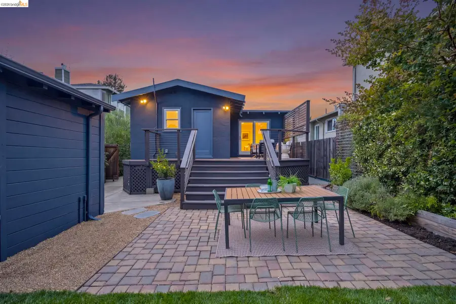 3528 Boston Avenue, Oakland, CA 94602 - #2