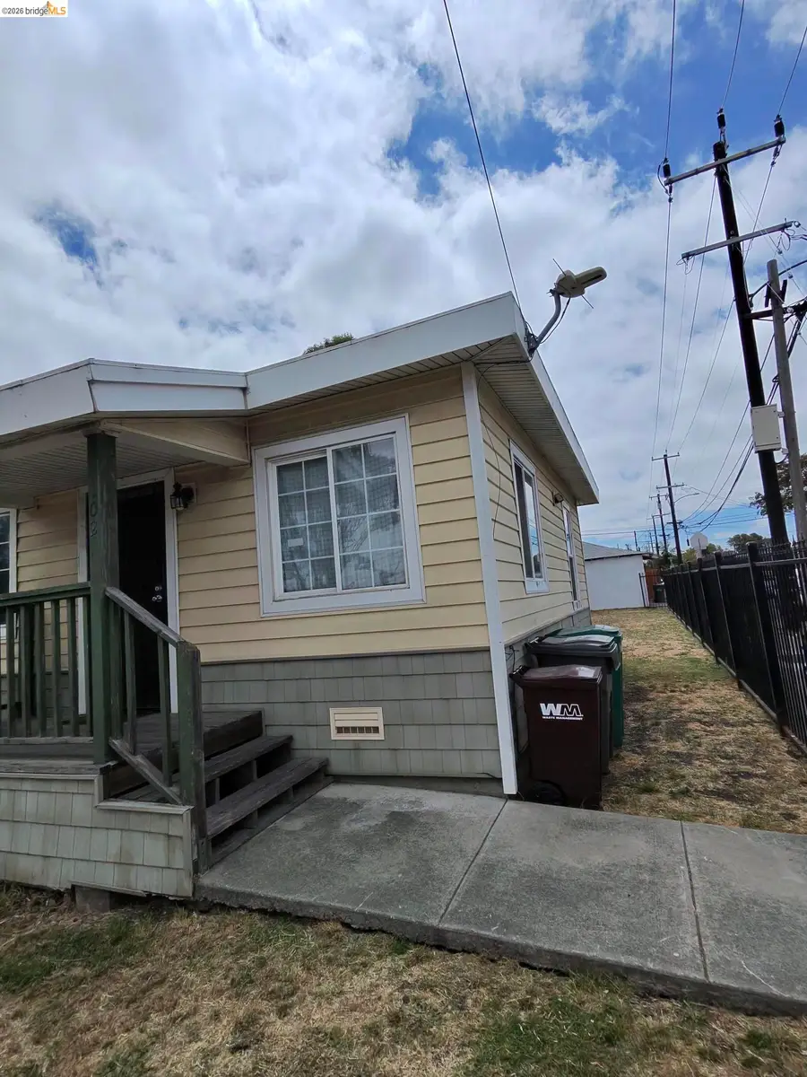 1102 E 69th Ave, Oakland, CA 94612 - #3
