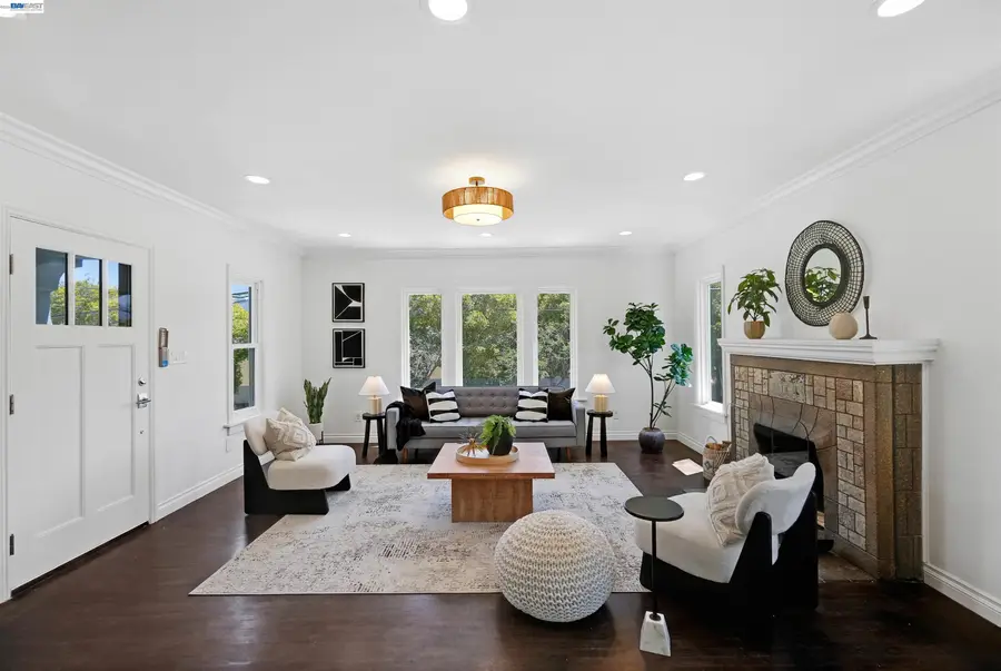 542 Adams St, Albany, CA 94706 - #3