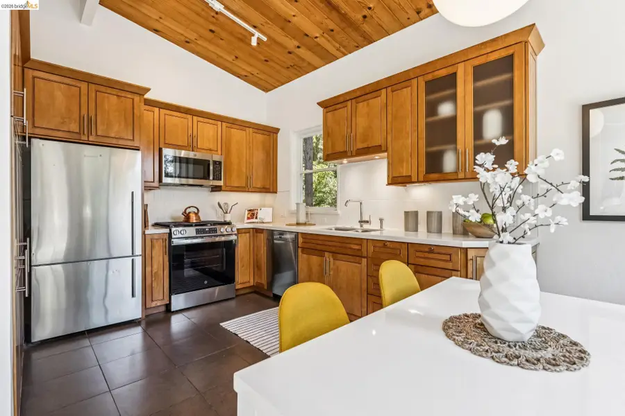 6645 Heather Ridge Way, Oakland, CA 94611 - #3